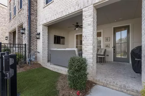 116 Everley Walk, Alpharetta, GA 30009