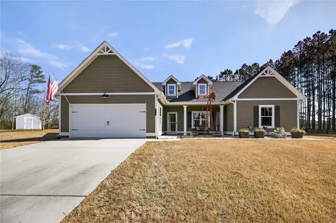 213 Randall Dr, Carrollton, GA 30117