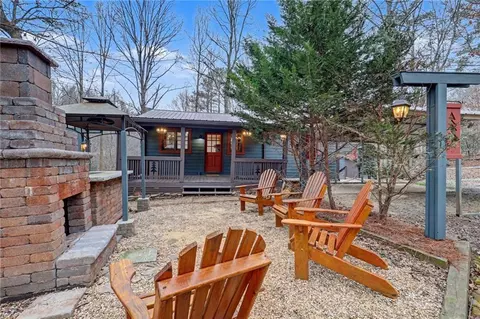 150 Summit St, Ellijay, GA 30540