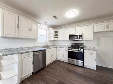 428 Macon St, Lagrange, GA 30241 photo 2