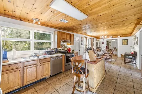 Kitchen - 314 Holley St, Demorest, GA 30535 photo 3 of 3