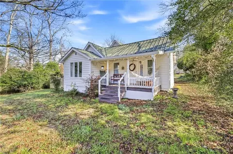 Exterior - 314 Holley St, Demorest, GA 30535 photo 13 of 13