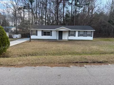 1071 Alexander St, Union Point, GA 30669