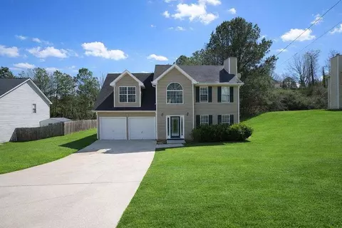 3888 English Valley Dr, Ellenwood, GA 30294