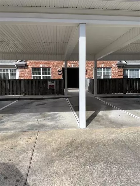 1015 Holly Dr, Gainesville, GA 30501