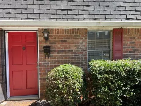 3878 Parklane Dr, Clarkston, GA 30021