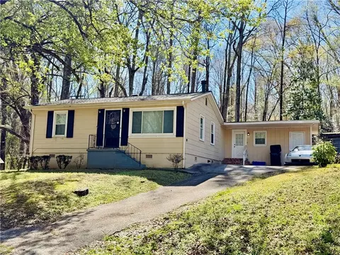 5143 Pinecrest Dr, Covington, GA 30014