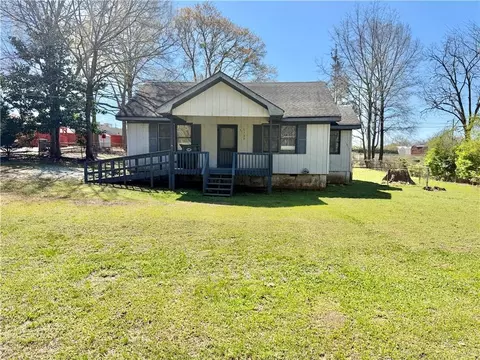 6168 Wheat St NE, Covington, GA 30014