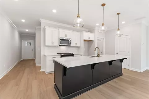 337 Colsen Dr, Acworth, GA 30102