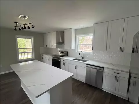 151 Richardson St, Toccoa, GA 30577 photo 9
