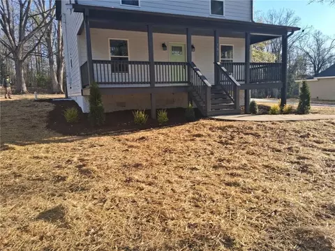 151 Richardson St, Toccoa, GA 30577 photo 4