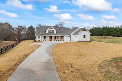 4312 Green Hl, Gainesville, GA 30506