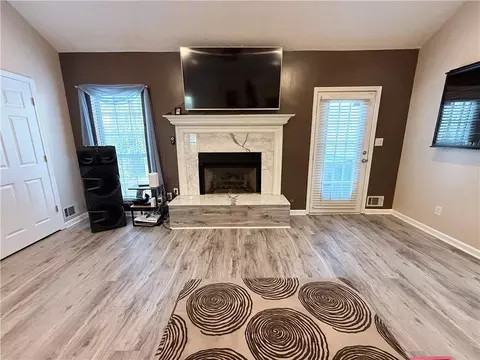 Living - 3712 Skyline Pl, Rex, GA 30273 photo 7 of 8