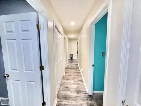 Entry Way - 3712 Skyline Pl, Rex, GA 30273 photo 4 of 5