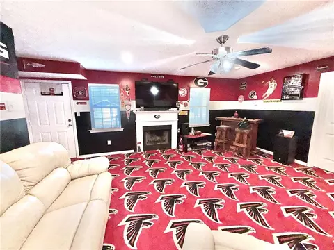 Living - 3712 Skyline Pl, Rex, GA 30273 photo 8 of 8