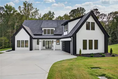 127 Deer Canyon Dr, Auburn, GA 30011
