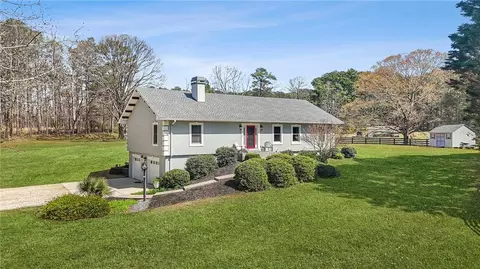 425 Midway Rd, Powder Springs, GA 30127
