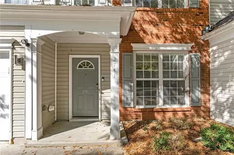 2741 Ashleigh Ln, Alpharetta, GA 30004