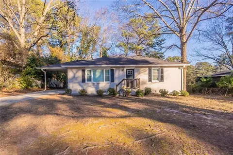 2196 Knoll Dr, Decatur, GA 30032