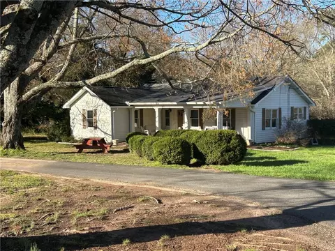 4299 E Cherokee Dr, Canton, GA 30115