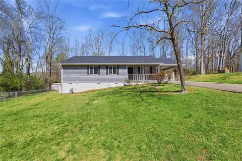 4474 Sardis Dr, Gainesville, GA 30506