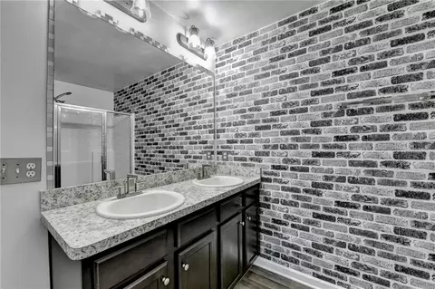 129 Meadow Brook Ln, Commerce, GA 30530 photo 10