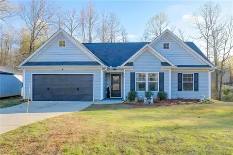 129 Meadow Brook Ln, Commerce, GA 30530