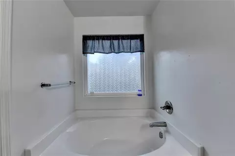129 Meadow Brook Ln, Commerce, GA 30530 photo 12