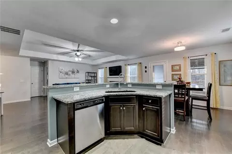 129 Meadow Brook Ln, Commerce, GA 30530 photo 6