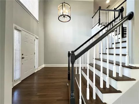 Entry Way - 3875 Stonebriar Ct, Duluth, GA 30097 photo 5 of 11