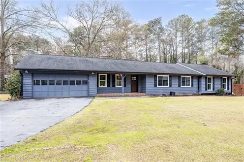 1590 Bellchase Dr SW, Marietta, GA 30064
