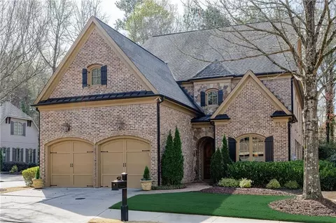 3139 Haynesbrooke Ln, Alpharetta, GA 30022
