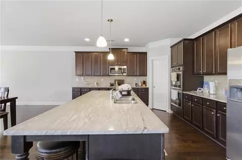 Kitchen - 604 Augusta Dr, Fairburn, GA 30213 photo 2 of 4