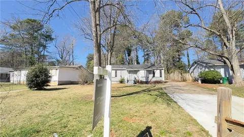 4262 Lindsey Dr, Decatur, GA 30035