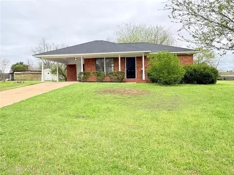 630 Flamingo Dr, Camilla, GA 31730