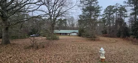 2816 Klondike Rd, Conyers, GA 30094