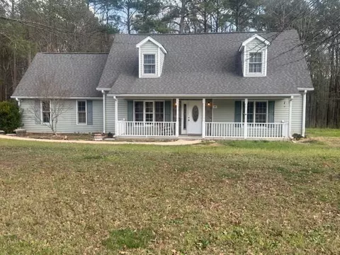 35 Chestnut Dr, Covington, GA 30016 photo 2