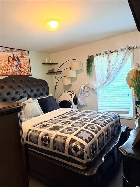 145 E Killian St, Canton, GA 30114 photo 13