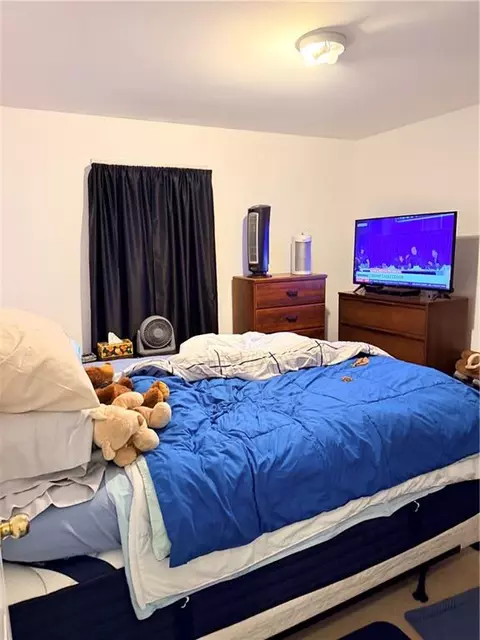 145 E Killian St, Canton, GA 30114 photo 7