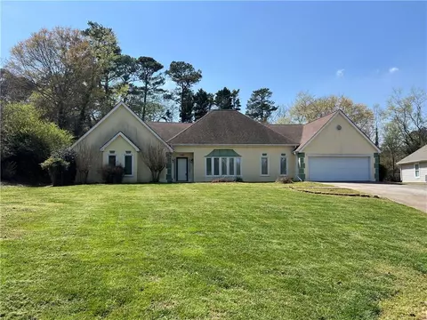 3460 Miller Farms Ln, Peachtree Corners, GA 30096
