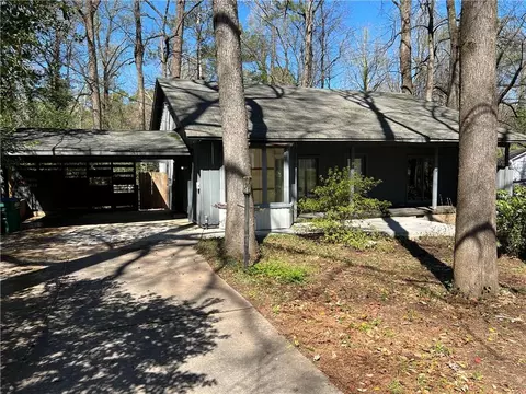 3318 Shady Oak Dr, Atlanta, GA 30340