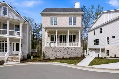 3040 Kara Ct, Roswell, GA 30076
