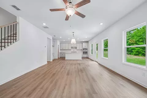 120 Silverleaf Trl, Bethlehem, GA 30620 photo 4