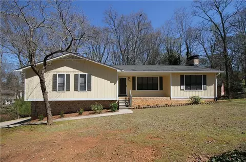 336 Princess Ave, Woodstock, GA 30189