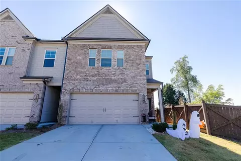2390 Trelipe Dr, Lawrenceville, GA 30044