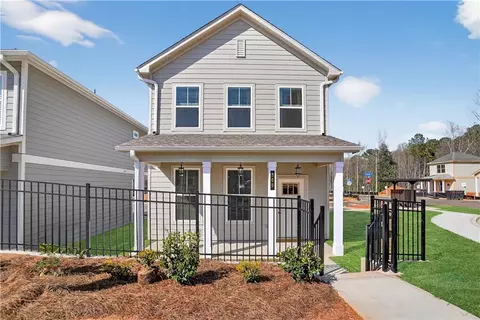 360 Dempsey Dr, Fayetteville, GA 30214