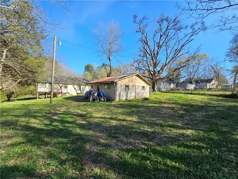 Exterior - 129 Brady St, Toccoa, GA 30577 photo 1 of 7