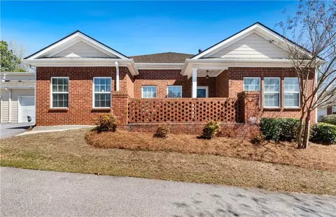 341 Villa Park Cir #37, Stone Mountain, GA 30087