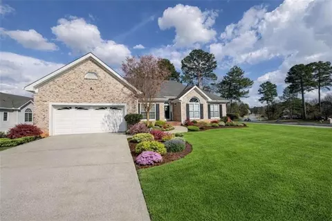 9726 Washington Cir, Jonesboro, GA 30238