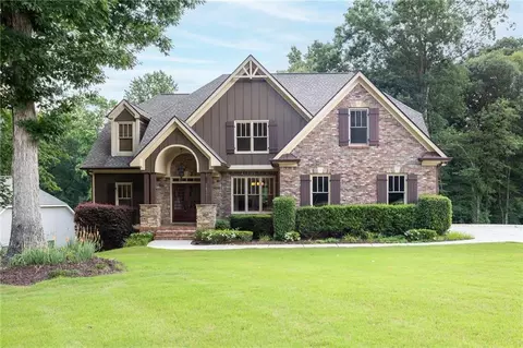 348 Hidden Trl, Pendergrass, GA 30567